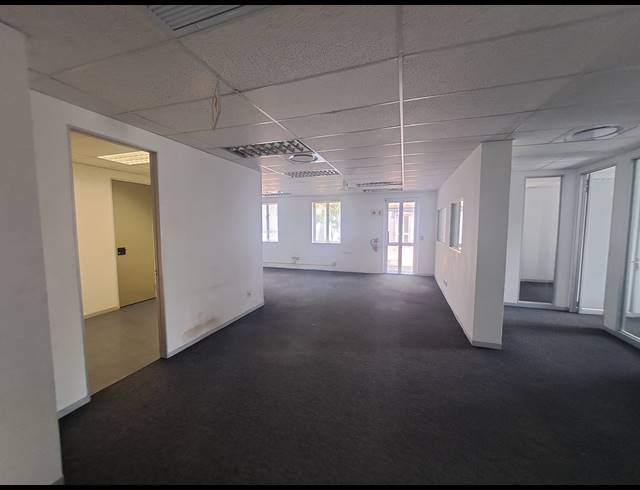 289M² OFFICE TO LET IN ILLOVO
